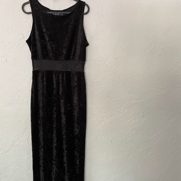 All That Jazz Black Women's Full Length Dress with Sheer Midsection (Medium) - Picture 1 of 5